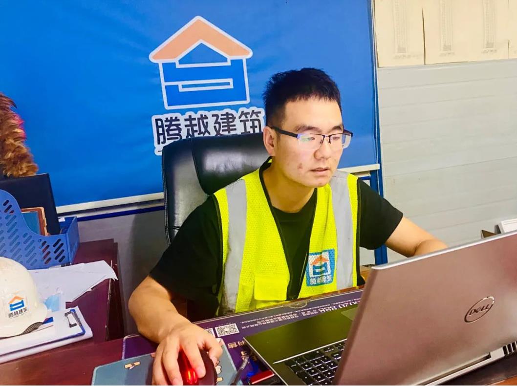 先鋒人物|擇一事、專一業(yè)的工地“超級鐵人”